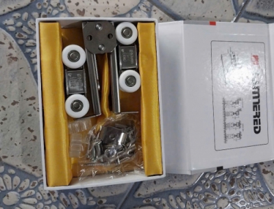 Hướng Dẫn Lựa Chọn Bản Lề Và Bánh Xe Phù Hợp Cho Cửa Lùa